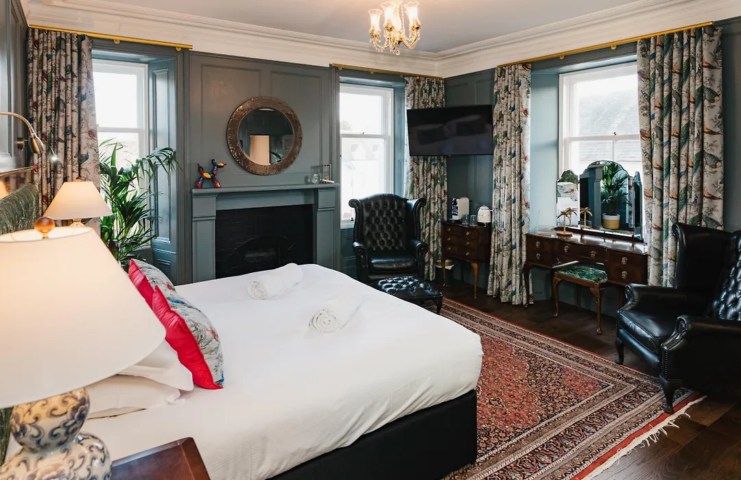 Coorie Inn Restaurant And Rooms-1